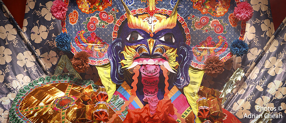 Hungry Ghosts © Adrian Cheah