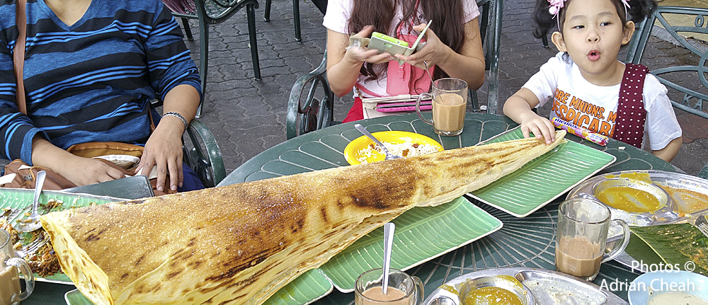 roti canai © Adrian Cheah